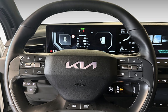 Kia EV9 14 of 20