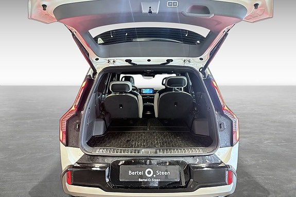 Kia EV9 19 of 20