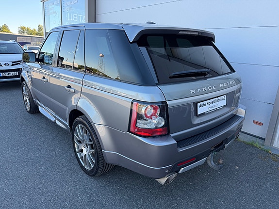Land Rover Range Rover Sport 12 of 30