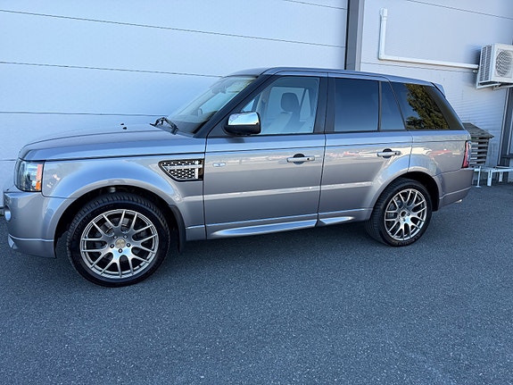 Land Rover Range Rover Sport 7 of 30