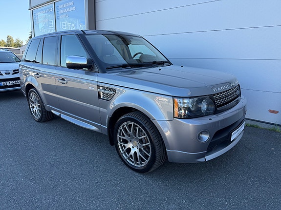 Land Rover Range Rover Sport 15 of 30