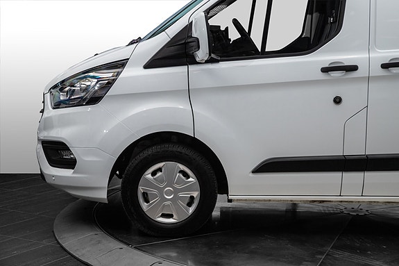 Ford Transit Custom 4 of 23