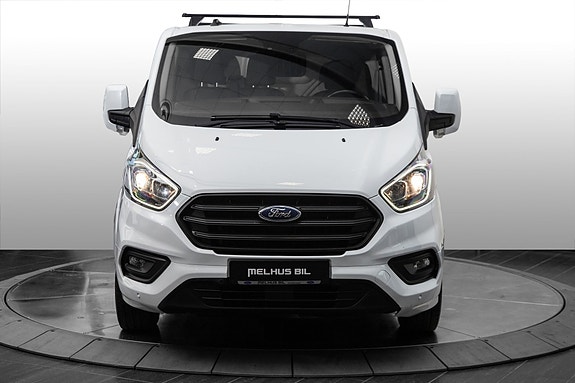 Ford Transit Custom 2 of 23
