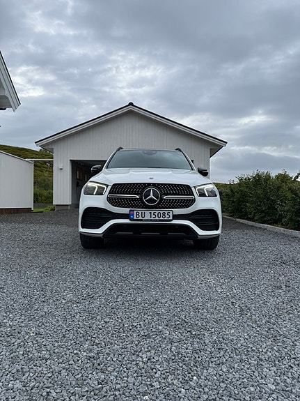 Mercedes-Benz GLE350 de 2 of 14