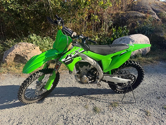Kawasaki 2023 6 of 11