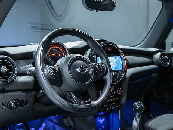 MINI Cooper 8 of 20