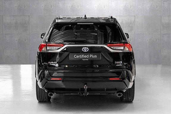 Toyota RAV4 Plug-in Hybrid 5 of 26
