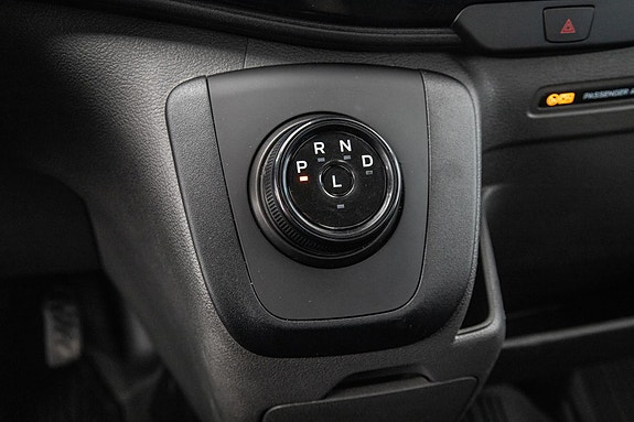 Ford Transit 14 of 21