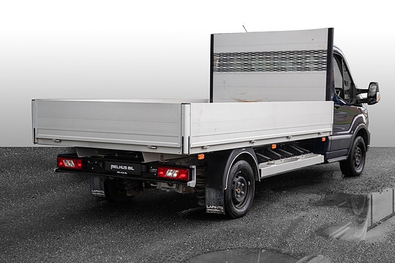 Ford Transit 9 of 21