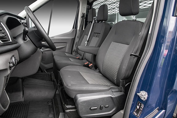 Ford Transit 16 of 21