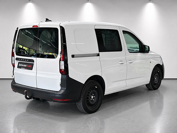 Volkswagen Caddy 8 of 25