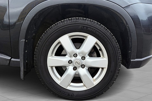 Nissan X-Trail 9 of 30