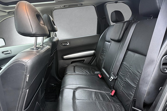 Nissan X-Trail 25 of 30