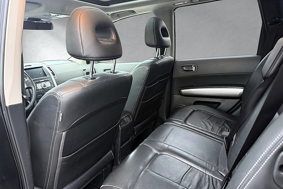 Nissan X-Trail 24 of 30