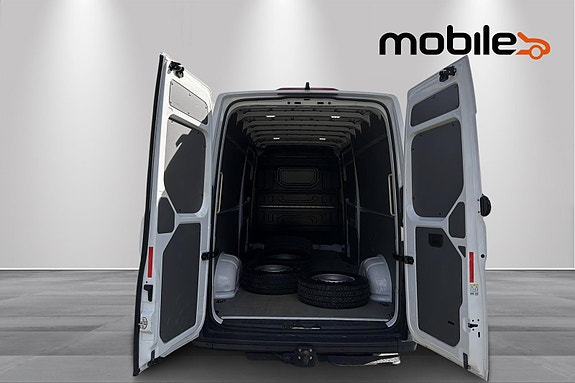 Volkswagen Crafter 9 of 13