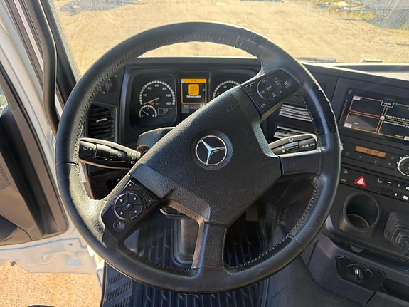 Mercedes-Benz Arocs 25 of 30