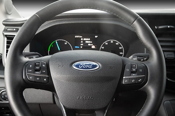 Ford Transit 20 of 23