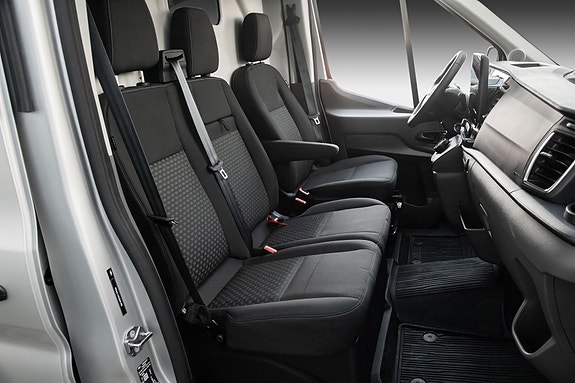 Ford Transit 22 of 23