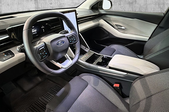 Ford Explorer 14 of 29