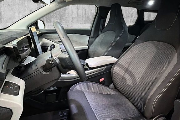 Ford Explorer 13 of 29