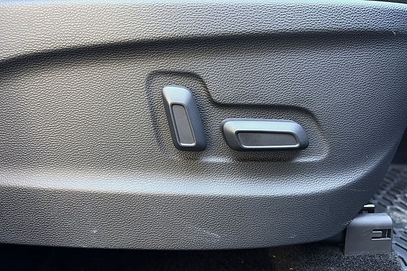 Maxus Euniq 5 17 of 26