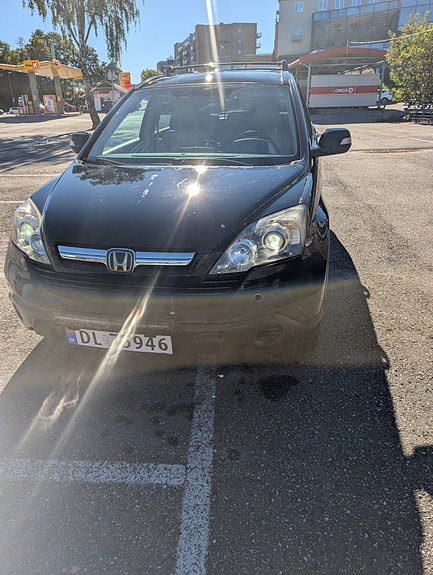 Honda CR-V 2 of 21
