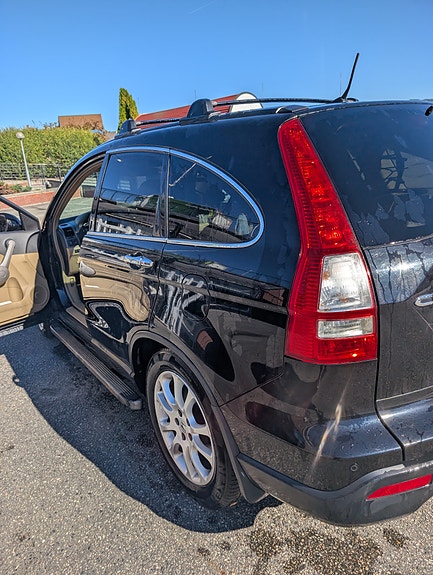 Honda CR-V 3 of 21
