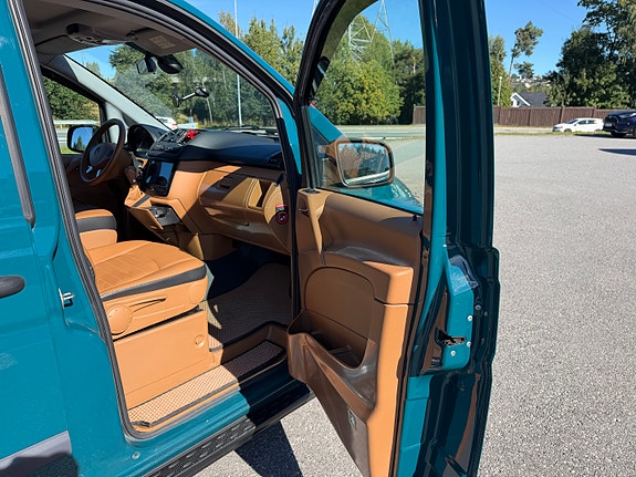 Mercedes-Benz Vito 113 16 of 27