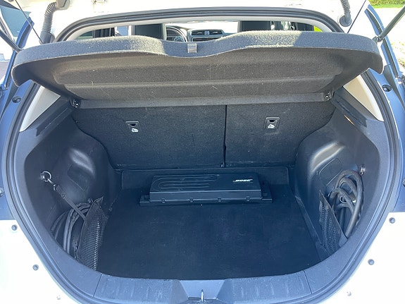 Nissan Leaf 19 of 19