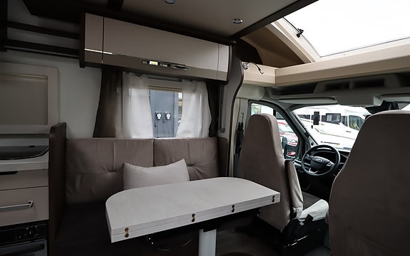 Benimar Tessoro 497, steikovn, ekstralys, kamera, TV. Perfekt servicehefte 5 of 22