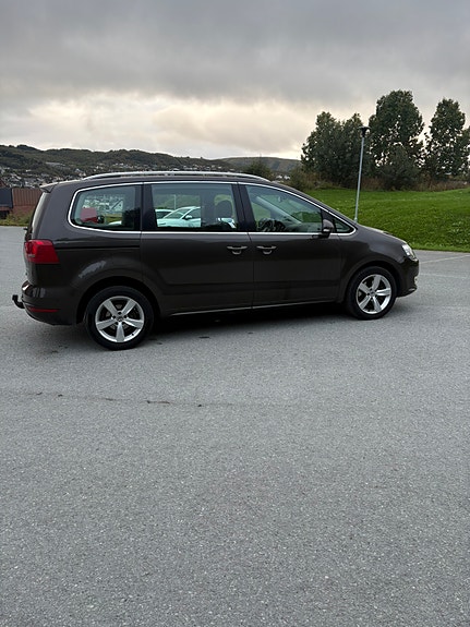 Volkswagen Sharan 5 of 26