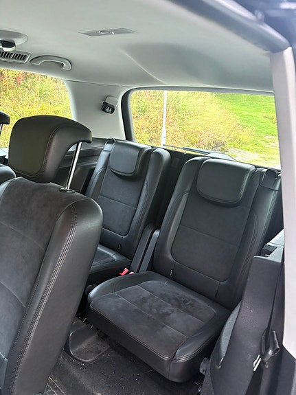 Volkswagen Sharan 16 of 26