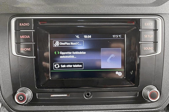 Volkswagen Caddy Maxi 9 of 21