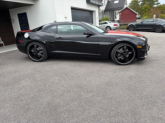 Chevrolet Camaro 4 of 30