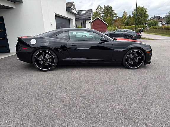 Chevrolet Camaro 5 of 30