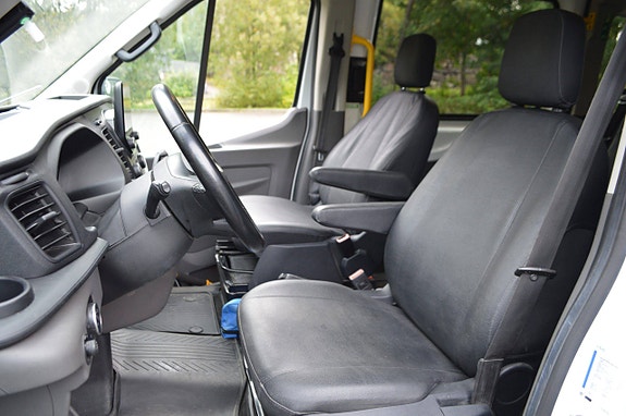 Ford Transit 16 of 30