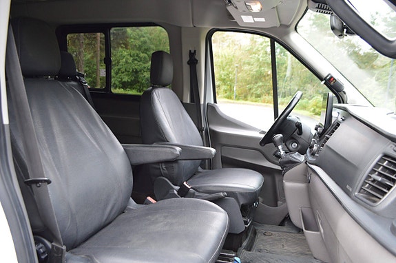 Ford Transit 23 of 30