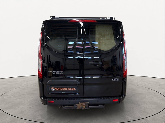Ford Transit Custom 9 of 30