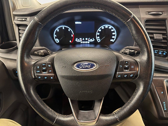 Ford Transit Custom 15 of 30