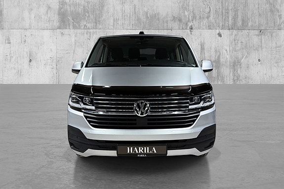 Volkswagen Caravelle 4 of 23