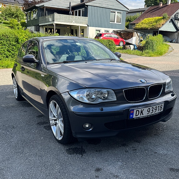 BMW 116i 2 of 30