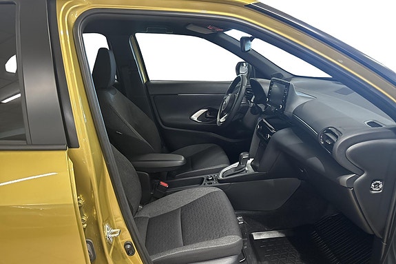 Toyota Yaris Cross 16 of 21