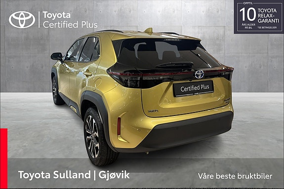 Toyota Yaris Cross 3 of 21
