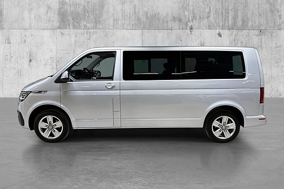 Volkswagen Caravelle 3 of 23