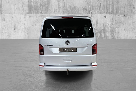 Volkswagen Caravelle 7 of 23