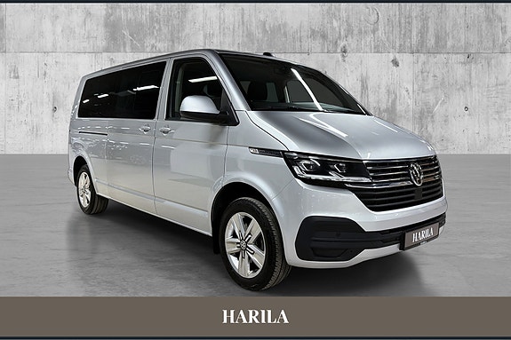 Volkswagen Caravelle 10 of 23