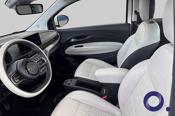 Fiat 500e 19 of 22