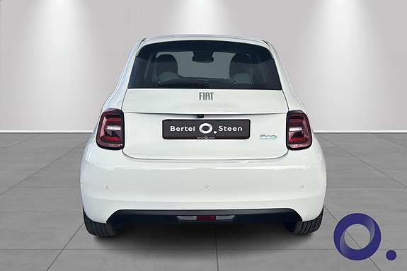 Fiat 500e 7 of 22