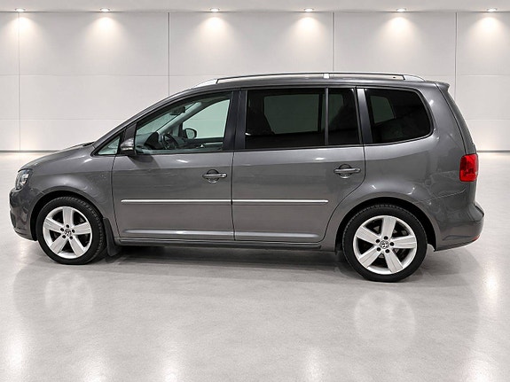 Volkswagen Touran 3 of 21