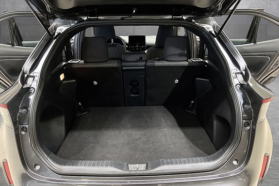 Toyota Yaris Cross 18 of 20